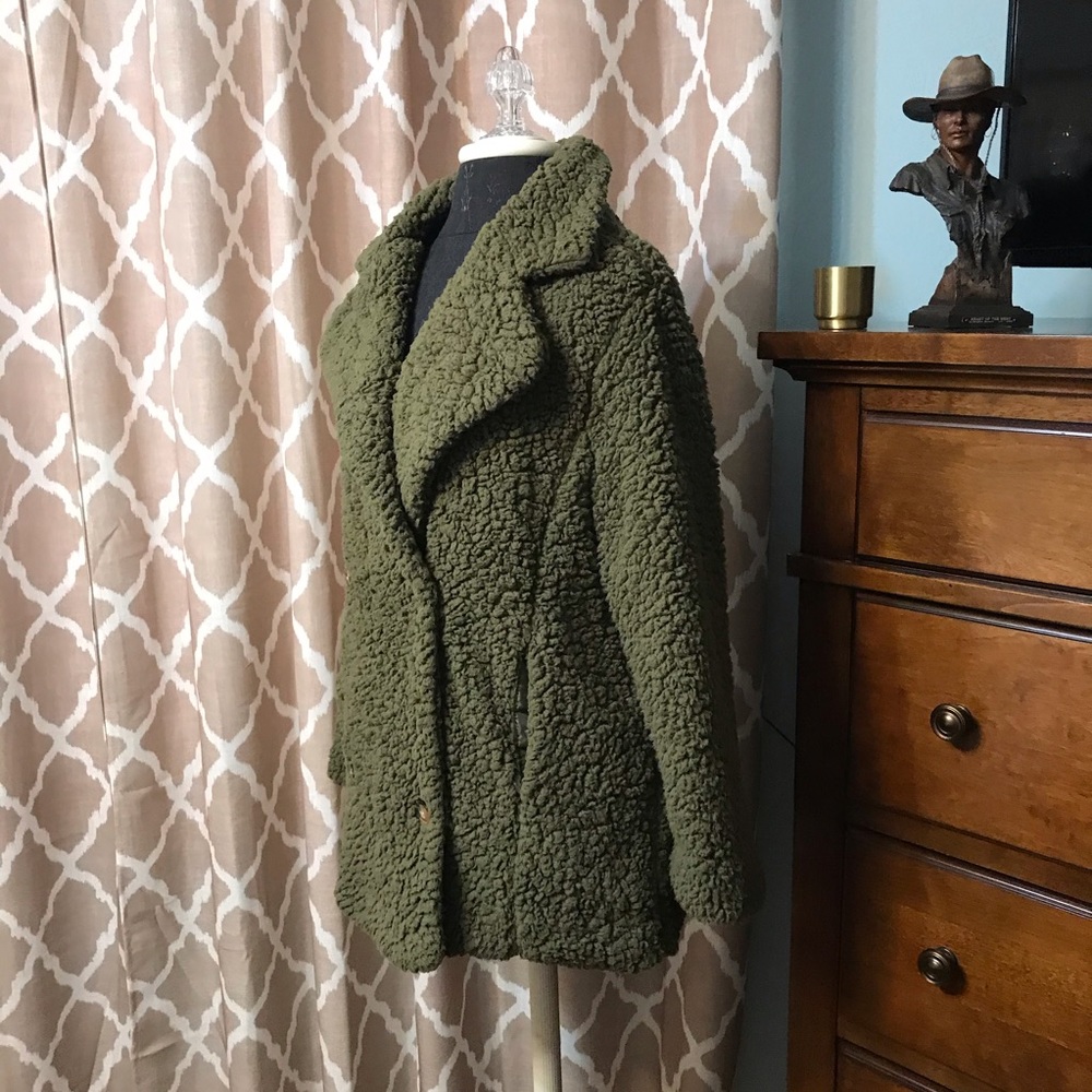 MISS LOOK ⚜️ Green Sherpa Jacket - Picture 2 of 8